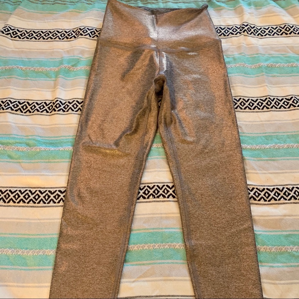 Beyond Yoga Rose Gold Dusted Midi Leggings